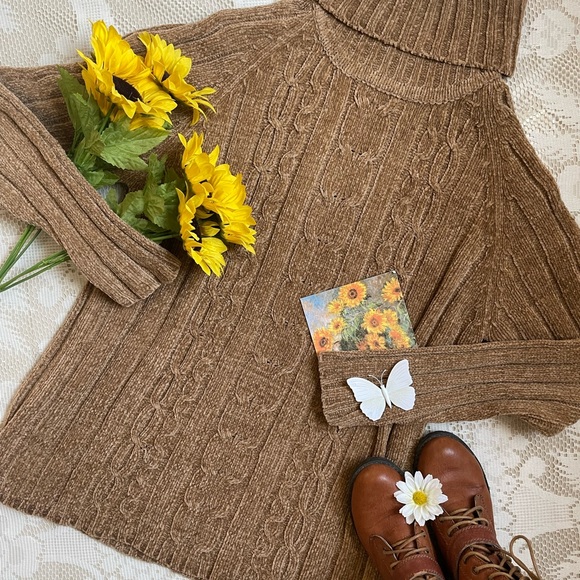 Vintage acrylic soft turtleneck sweater - Picture 14 of 15